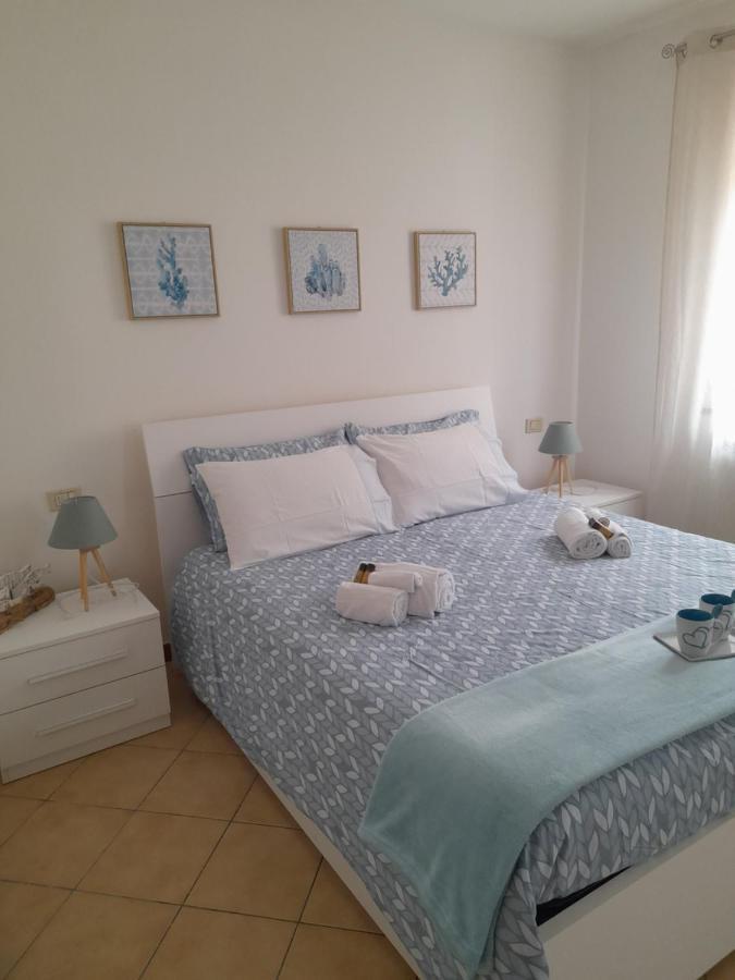 La Dimora Felice Apartment Marmi Bagian luar foto